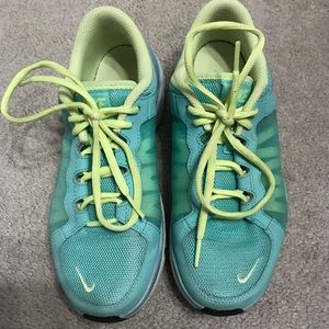 Women’s Nike Flex TR2